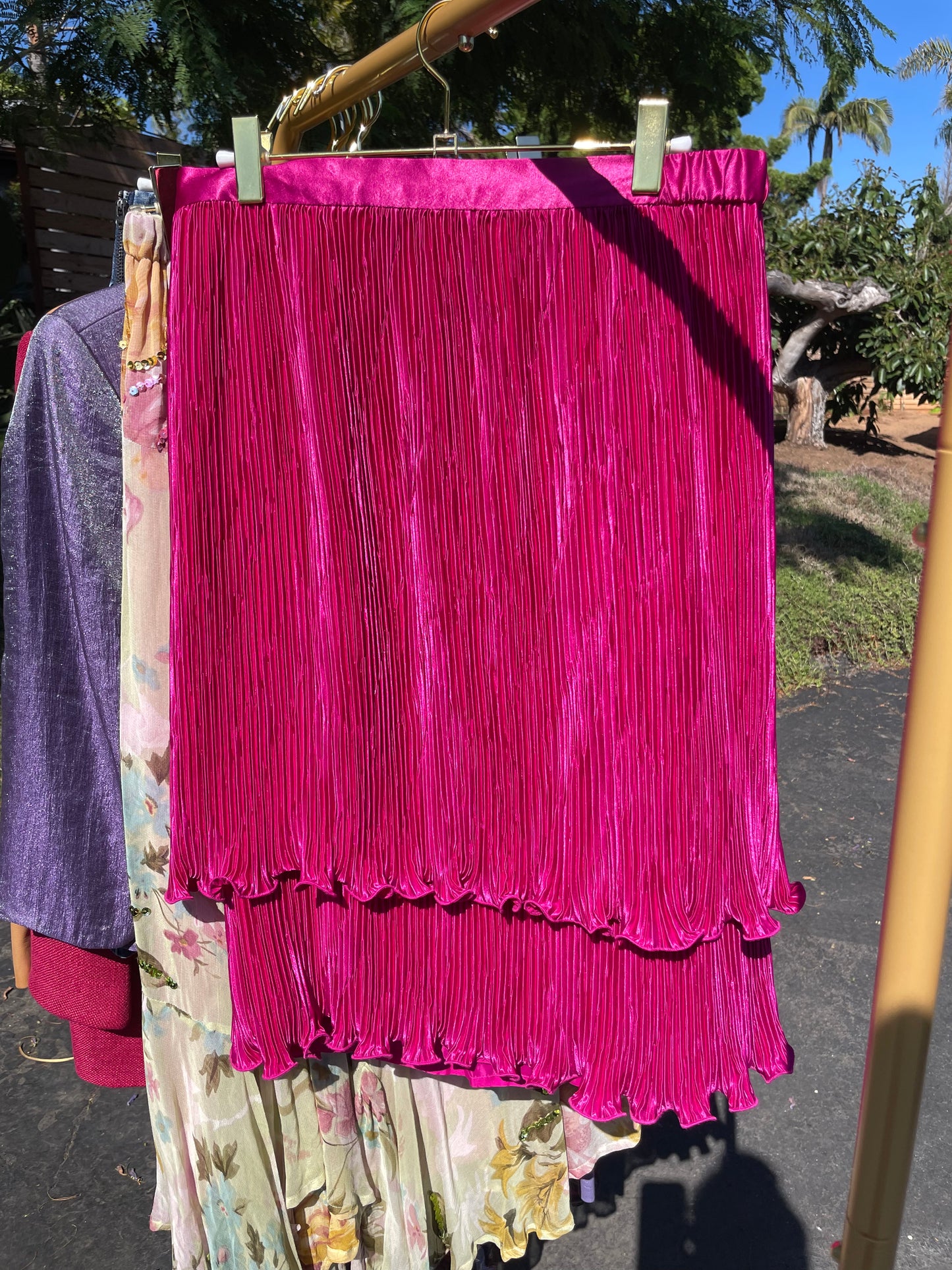 PORTER Fuchsia Ann Hobbs for Cattiva Neiman Marcus set with Beaded Black Flower and Plisse style Fabric size M-L