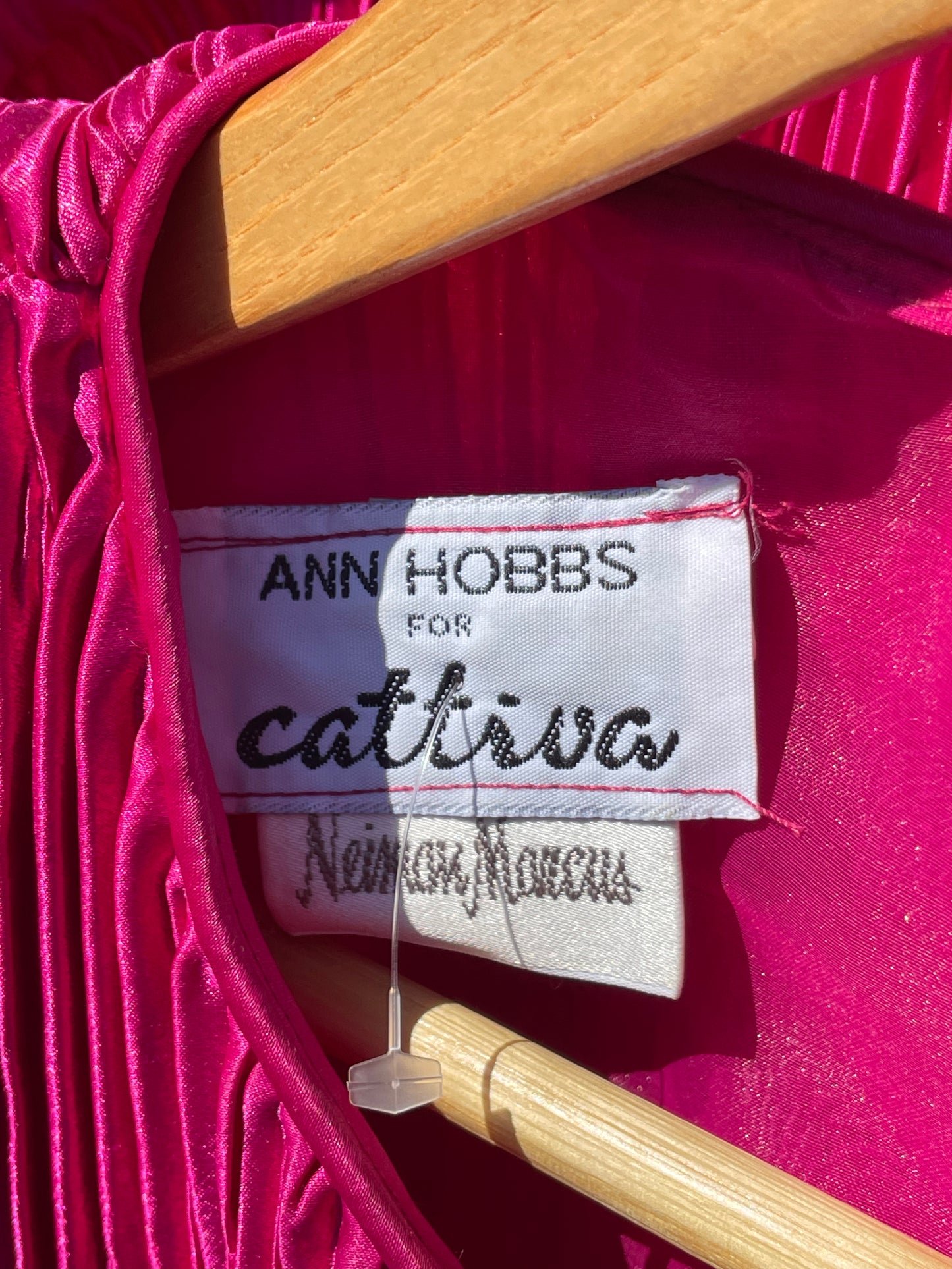 PORTER Fuchsia Ann Hobbs for Cattiva Neiman Marcus set with Beaded Black Flower and Plisse style Fabric size M-L