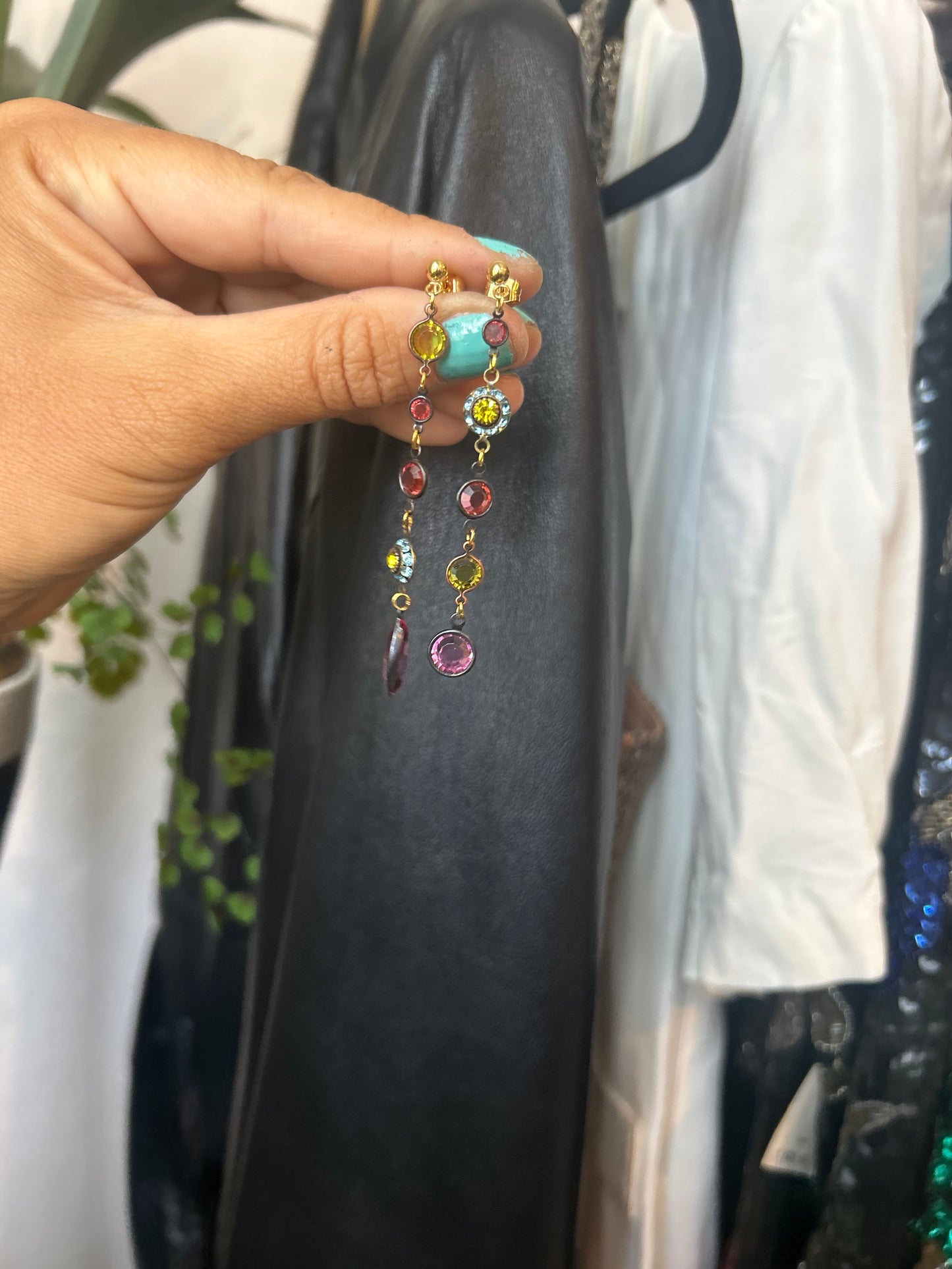 Sparkly link earrings