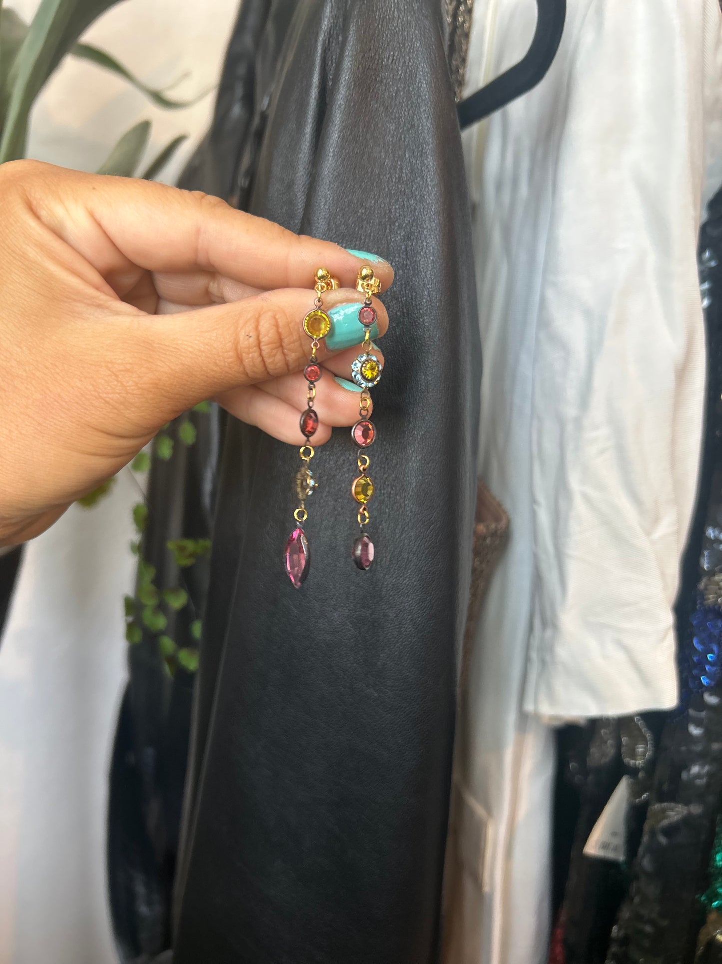 Sparkly link earrings