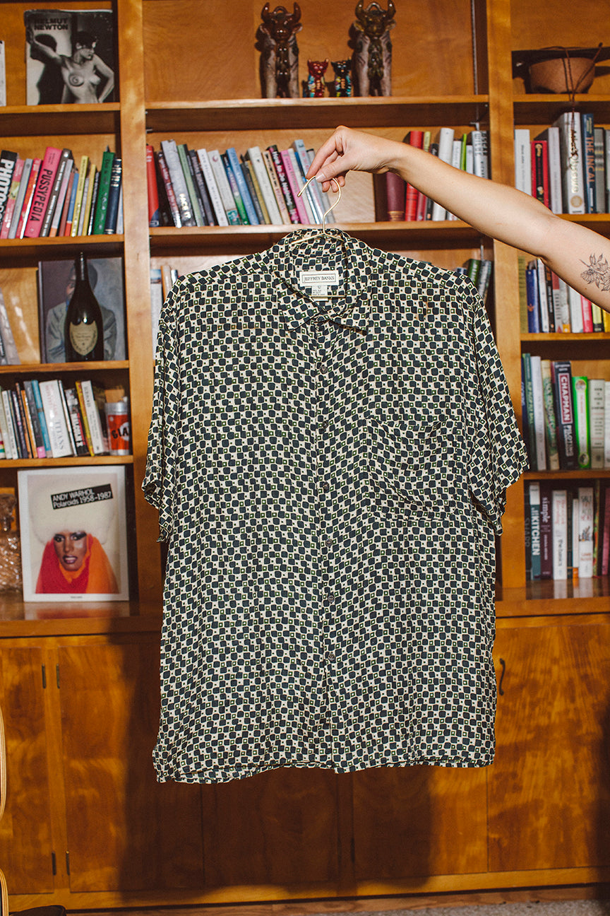 PORTER 100 Percent Silk Short Sleeve Button Up Geometric Shirt
