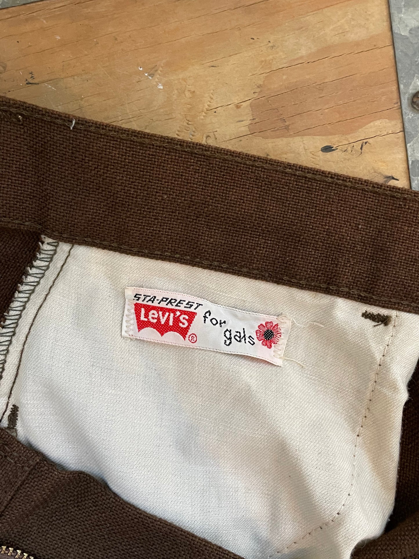 Vintage Brown Levis for gals Big E Trousers